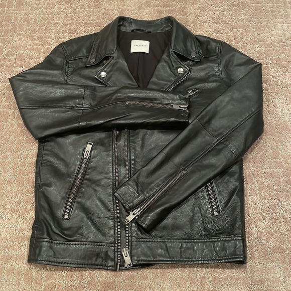 Men’s Leather Jacket - Picture 2 of 3